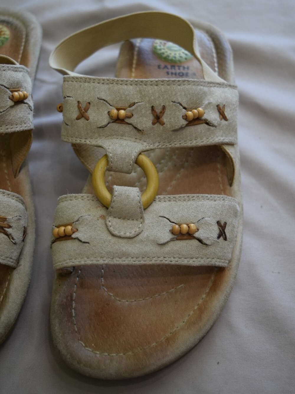 Earth Shoe Gelron 2000 Bradley Leather Sandals Size 8.5 Comfort Boho Beaded